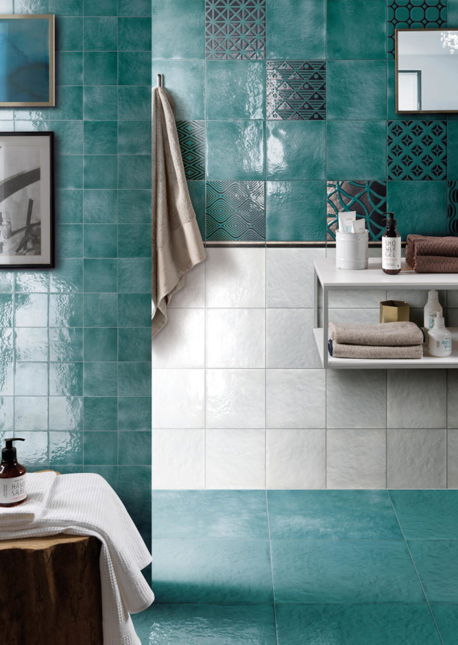 Wall: Menta (10x10 / 20x20) + Ghiaccio 20x20 + Gallura moderno S/8 verde 20x20 + Matita Metallo 2x20 Floor: Menta 40x40 Serie OT07026 Cerasarda Piastrelle & Mosaici