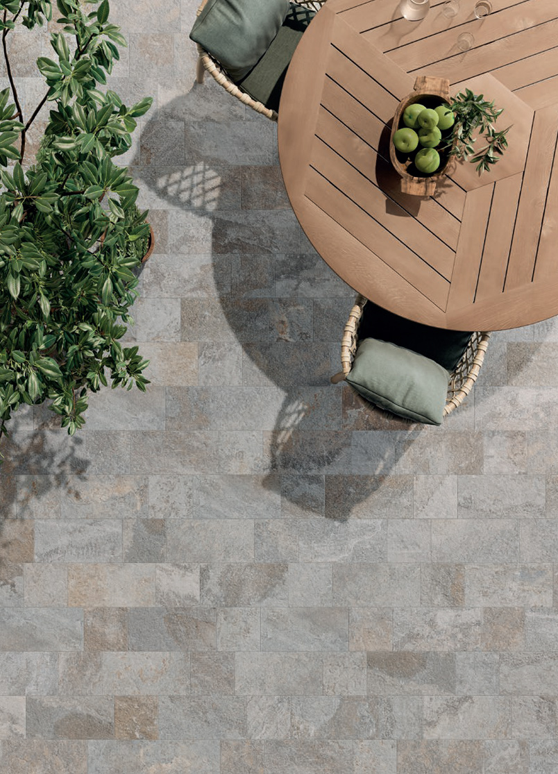 Rust Grey Nat. 20x40 / 20x20 + Rust Grey Battiscopa 6x40 Externa Quarzite Serie Effetto Pietra Emilceramica Piastrelle & Mosaici