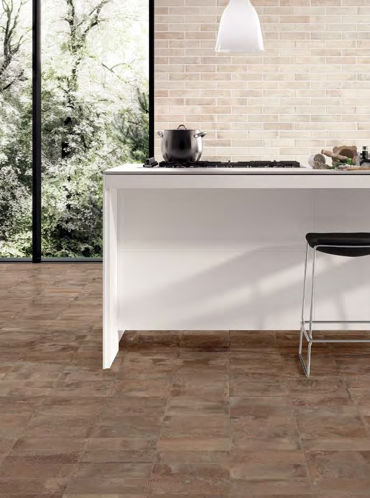 Wall: Calce Nat. 6x25 Floor: Mattone Nat. Rett. 40x80 Kotto XL Serie Effetto Legno Emilceramica Piastrelle & Mosaici